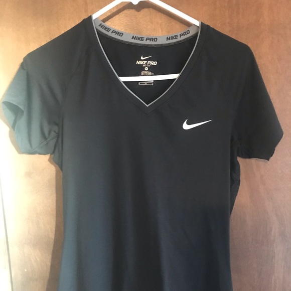 Nike Tops - Nike Pro Dri-fit.